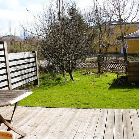 Laendliche 3-zimmerwohnung アパート *